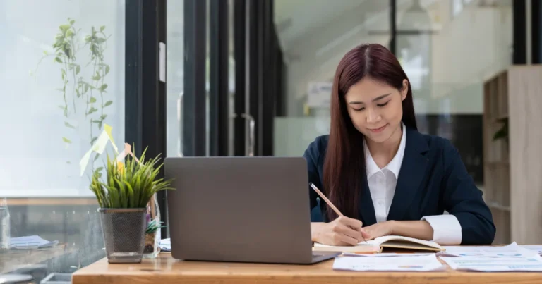 trợ lý giám đốc